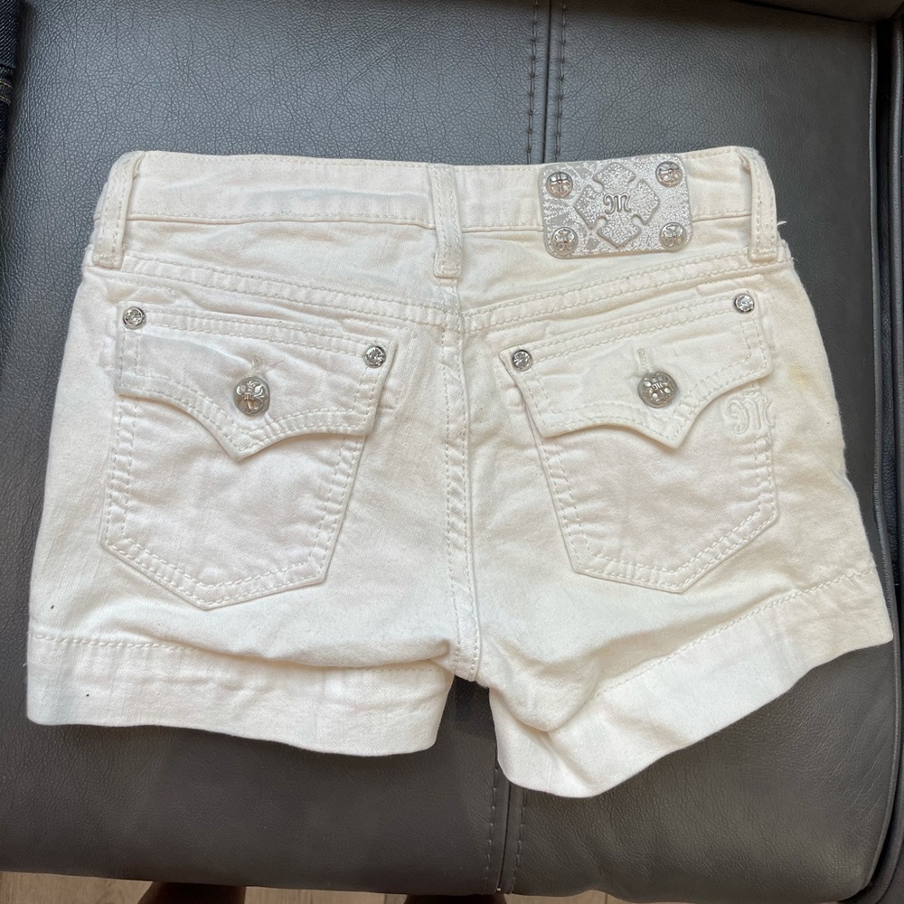 Miss Me White denim shorts with flap pockets